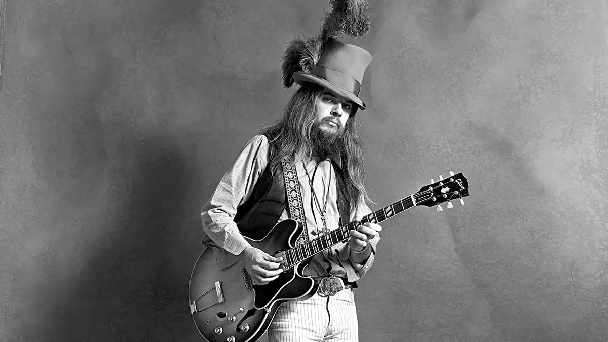 El multifacético músico Leon Russell El multifacético músico Leon Russell