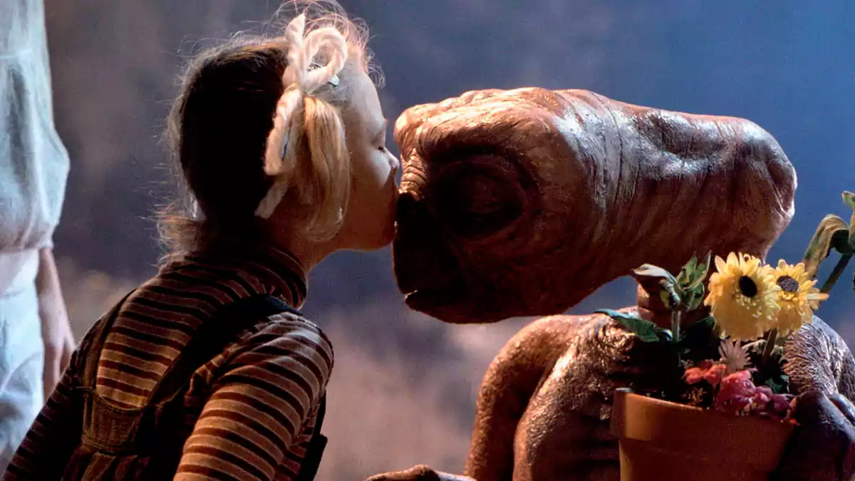 E.T. El Extraterrestre E.T. El Extraterrestre