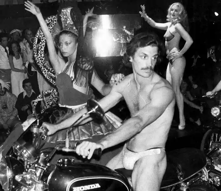 La música disco y 10 de sus mejores canciones 1 Studio 54 (1979).