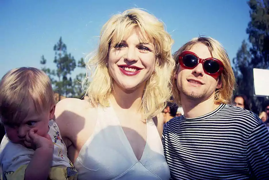 Kurt Cobain, cantante y leyenda 1 Kurt Cobain Courtney Love y su pequeña hija Frances Bean Cobain en 1994. Foto: WireImage.
