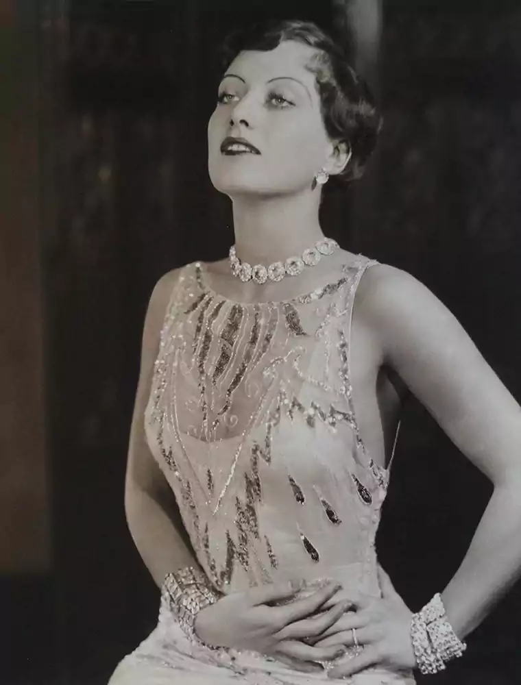 Actrices sex symbol del cine clásico 5 La actriz Joan Crawford en una fotografía para la revista Modern Screen.
