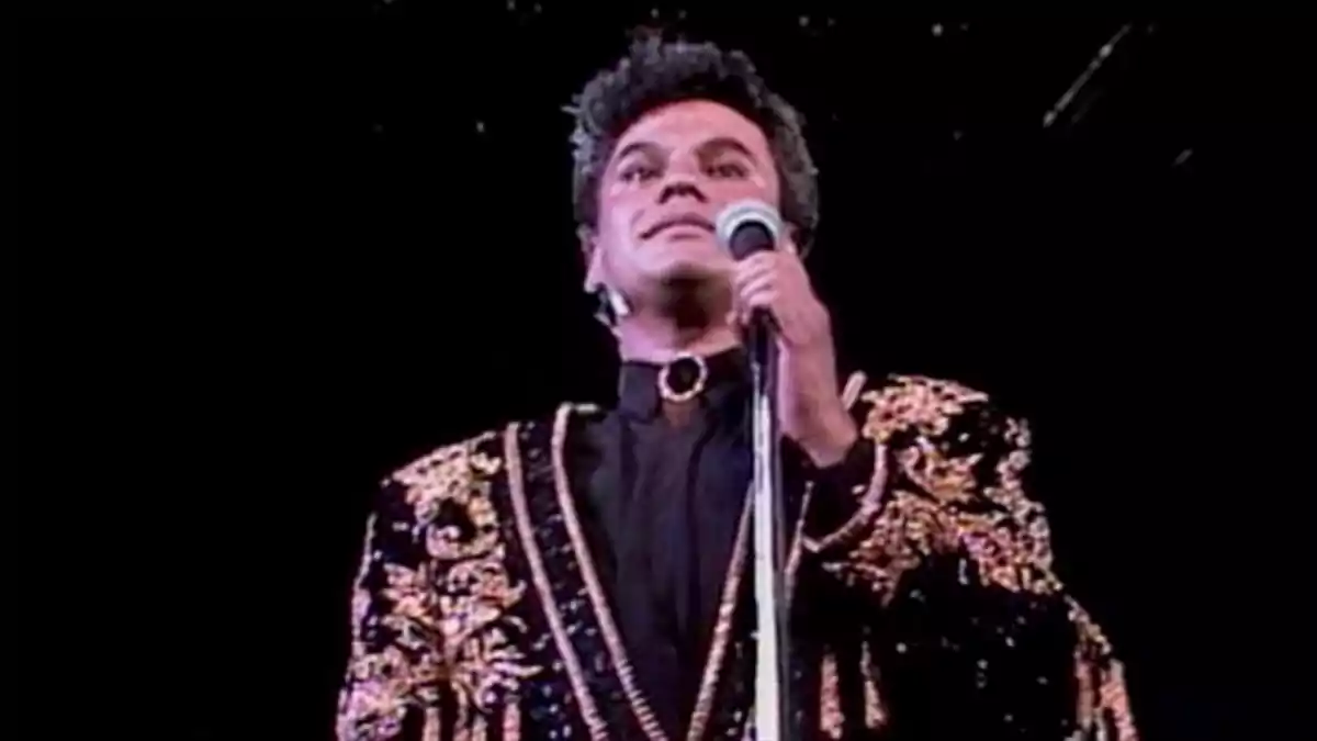 El día que Juan Gabriel conquistó Bellas Artes El día que Juan Gabriel conquistó Bellas Artes