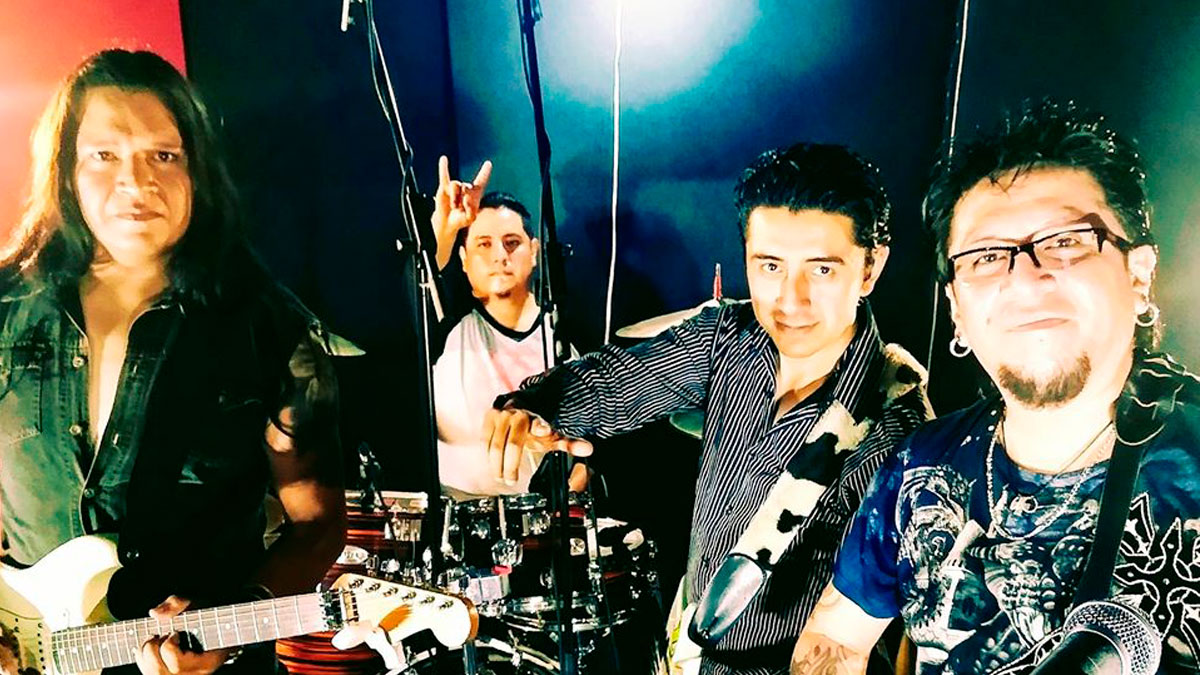 Música | “Conmigo… Yo” de Karátula (2019)