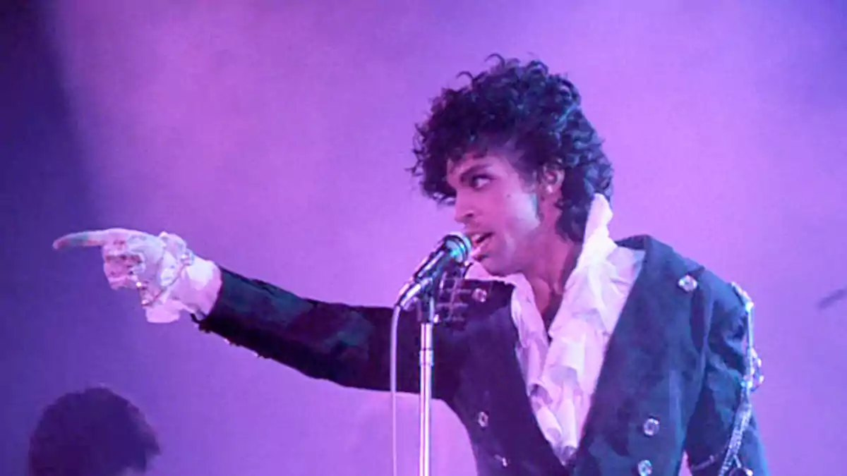Prince: Vida, música y el eterno legado de un genio