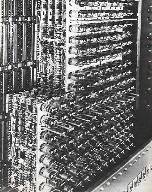 Silicon Valley: el origen de la innovación 2 tubos de vacío