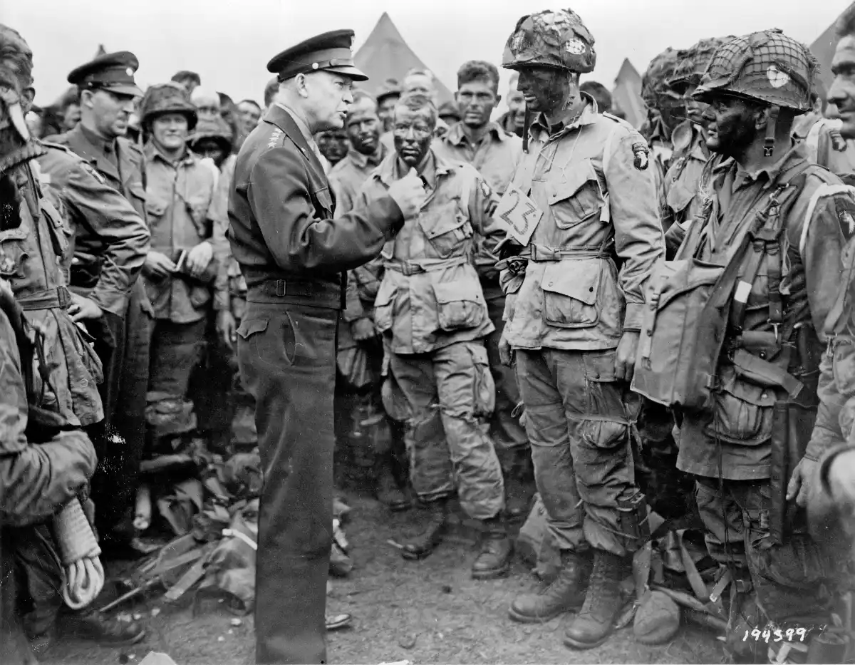 El Día D: Bajo Presión 3 General Dwight D. Eisenhower Día D